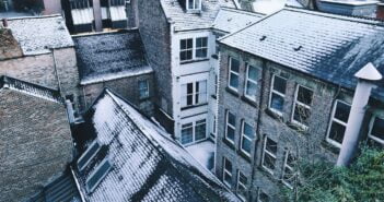 Guide: Sådan holder du dit hus ved lige i vintermånederne